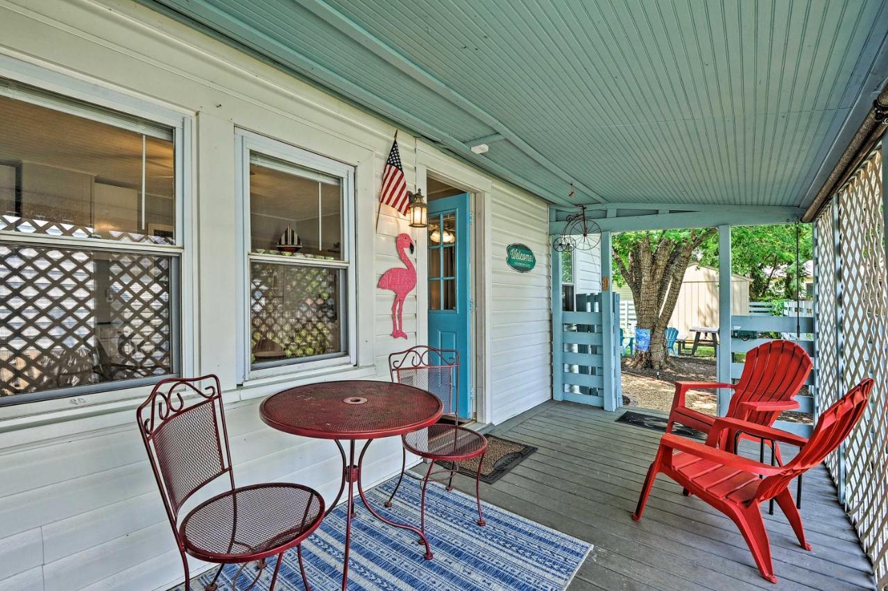 Holiday home The Blue Crab - 3 Blocks From The Beach!